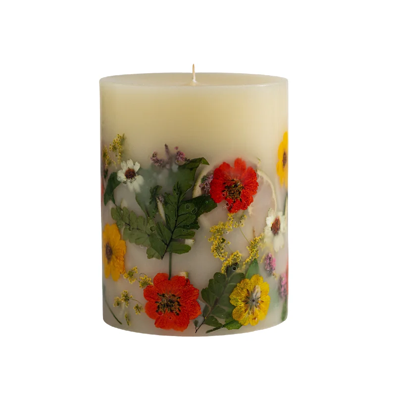 Rosy Rings - Peony & Pomelo Medium Round Botanical Candle