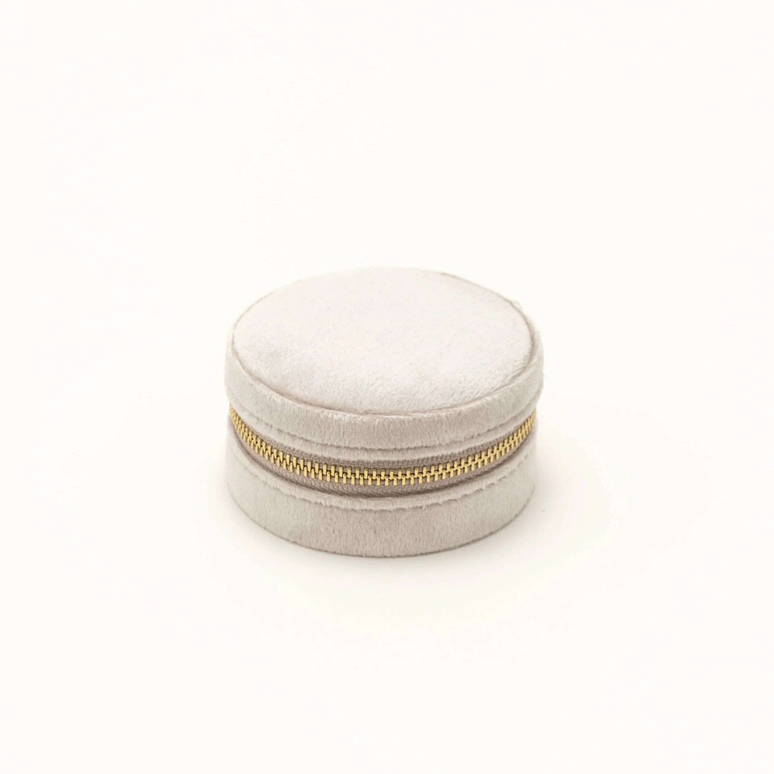 J'Adore Circle Jewelry Box Creme